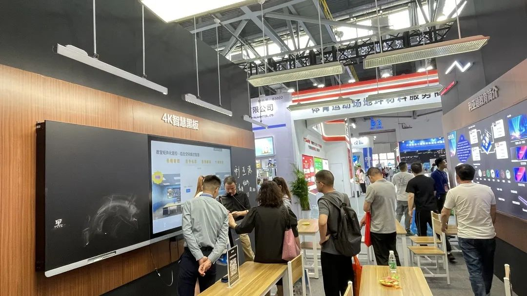 爱游戏平台-爱游戏(中国)一站式服务平台教育新品及解决方案惊艳亮相81届教装展